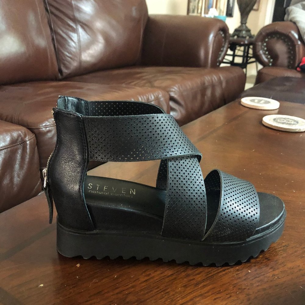 STEVEN by Steve Madden NC-Klein leather sandal